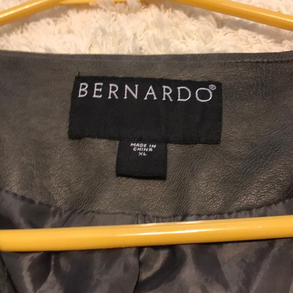 Faux leather biker jacket!! - Picture 4 of 5